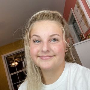 Meet your Posher, Kylie